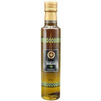 Condimento all olio extravergine di oliva con basilico...